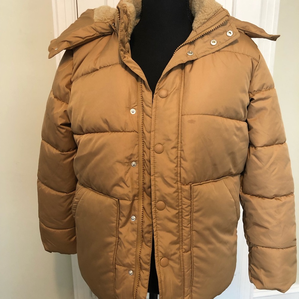 Boys Gap XL Puff Winter Coat- never worn
